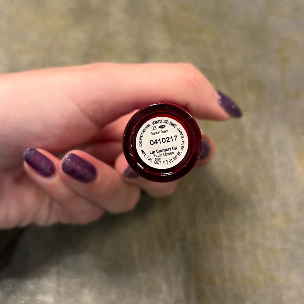 Clarins Lip Comfort Oil Tinted shade 03 - Cherry - Picture 7 of 8